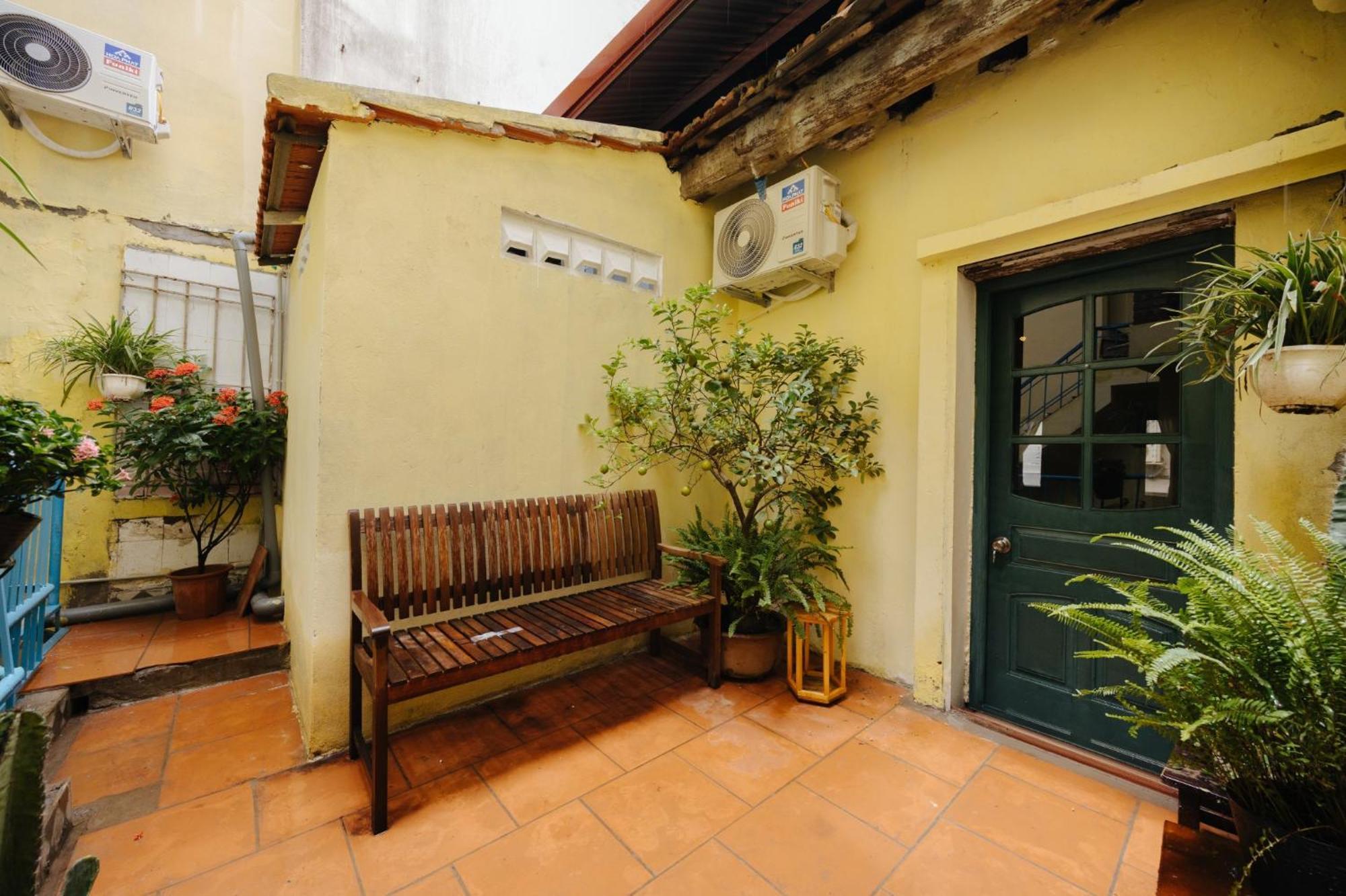 Homestay And Eggcoffee Central Hanoi Old Quarter Exterior foto